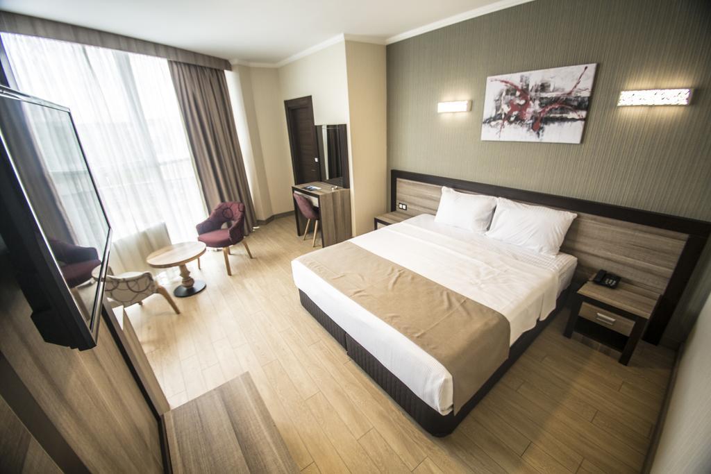 The Corner Hotel Sincan エクステリア 写真