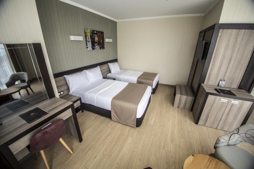 The Corner Hotel Sincan エクステリア 写真