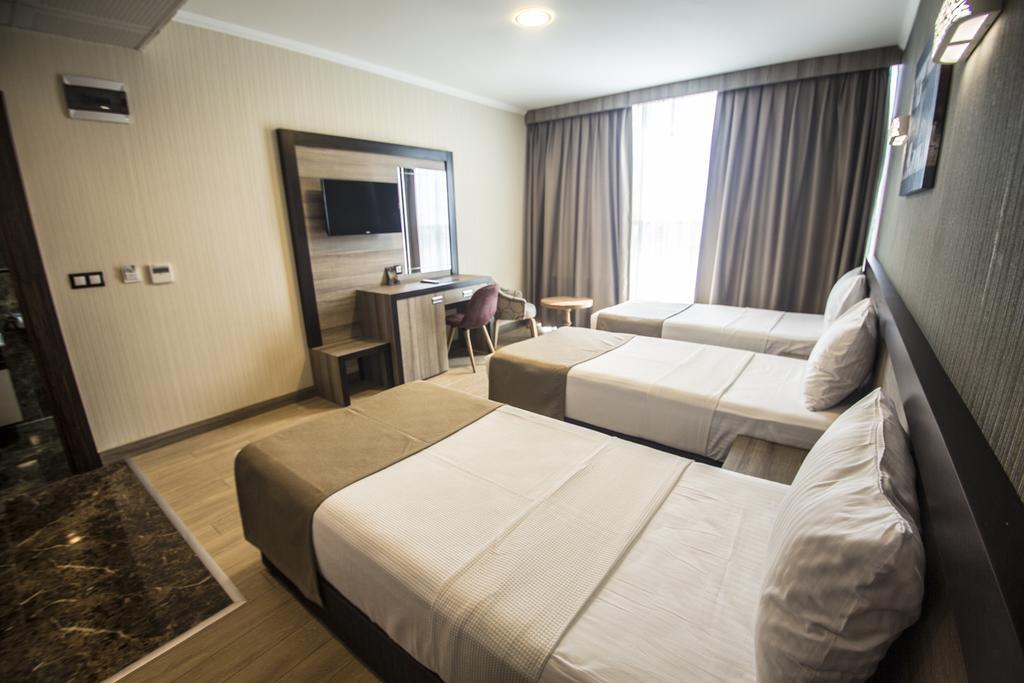 The Corner Hotel Sincan エクステリア 写真