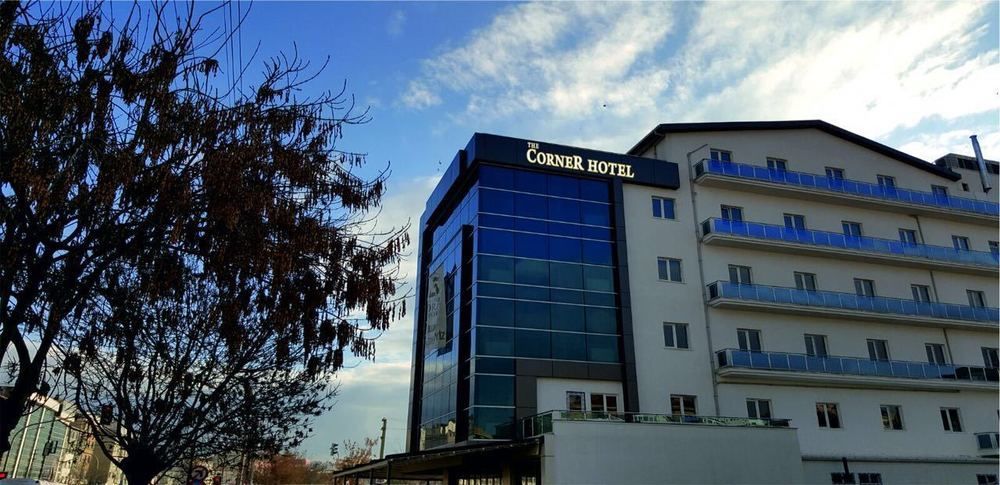 The Corner Hotel Sincan エクステリア 写真